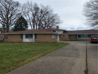 Foreclosed Home - 11901 RENO DR, 44130
