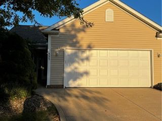 Foreclosed Home - 335 VILLAGE DR, 44131