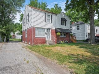 Foreclosed Home - 1562 E 256TH ST, 44132