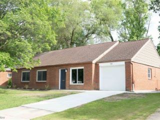 Foreclosed Home - 530 SYCAMORE DR, 44132