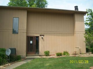 Foreclosed Home - 7374 CREEKWOOD DR, 44133