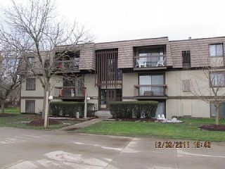 Foreclosed Home - 9510 COVE DR UNIT C12, 44133