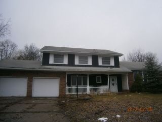 Foreclosed Home - 7242 AKINS RD, 44133