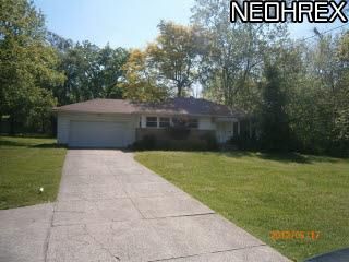 Foreclosed Home - 9897 YORK RD, 44133