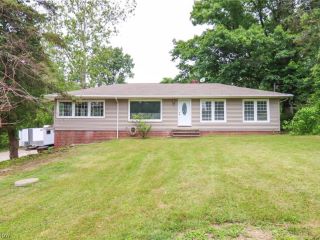 Foreclosed Home - 5974 EDGERTON RD, 44133