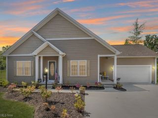 Foreclosed Home - 5395 ARLINGTON LN, 44134