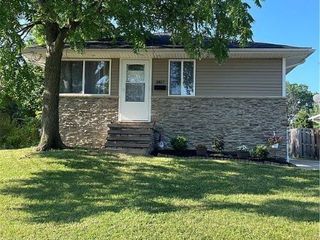 Foreclosed Home - 2817 WALES AVE, 44134