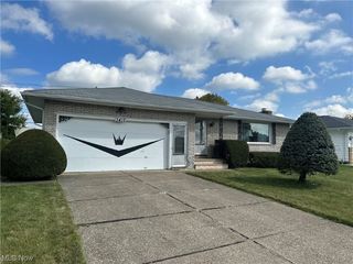 Foreclosed Home - List 100914120