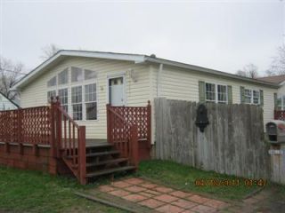 Foreclosed Home - 13511 BENNINGTON AVE, 44135