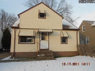 Foreclosed Home - 13718 BENNINGTON AVE, 44135