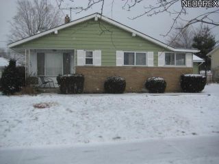 Foreclosed Home - 19328 HIPPLE AVE, 44135
