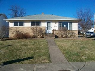 Foreclosed Home - 14587 LISA DR, 44137