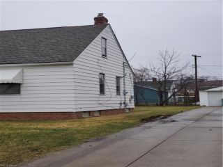 Foreclosed Home - 5197 CATHERINE ST, 44137