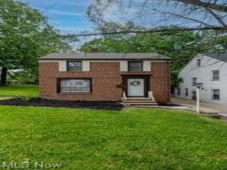 Foreclosed Home - 5179 HOMEWOOD AVE, 44137
