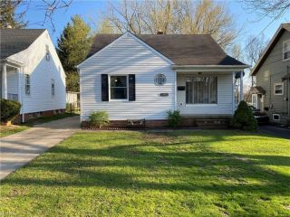 Foreclosed Home - 14902 JAMES AVE, 44137