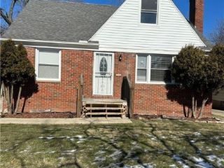 Foreclosed Home - 16401 HOME ST, 44137