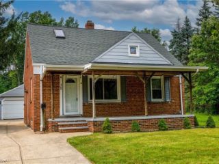 Foreclosed Home - 5700 SOUTH BLVD, 44137