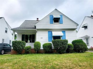 Foreclosed Home - 18319 MAPLE HEIGHTS BLVD, 44137