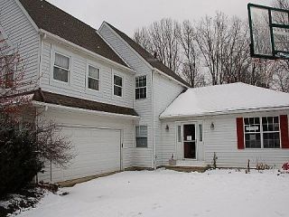 Foreclosed Home - 7141 TIMBER LN, 44138