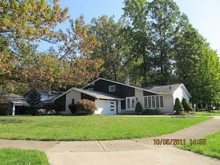 Foreclosed Home - 33140 CROMWELL DR, 44139