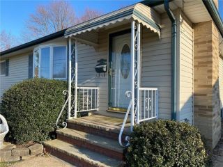 Foreclosed Home - 6277 ZEHMAN DR, 44142
