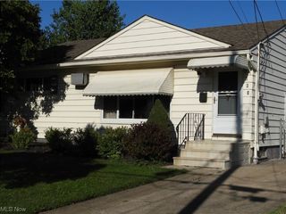 Foreclosed Home - 6083 GREENE DR, 44142