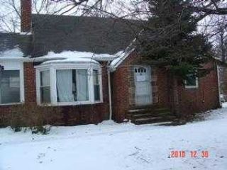 Foreclosed Home - 25938 HIGHLAND RD, 44143