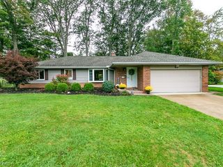 Foreclosed Home - 654 MEADOWOOD DR, 44143