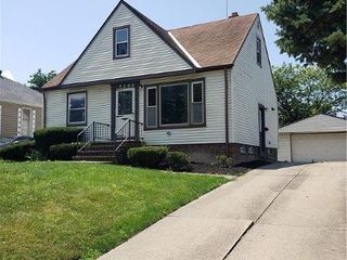 Foreclosed Home - 4306 ROCKLAND DR, 44144