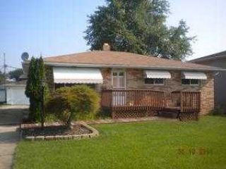 Foreclosed Home - 24665 ROBINIA DR, 44146