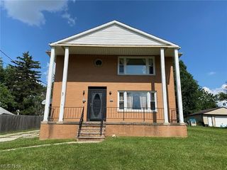 Foreclosed Home - 186 LOGAN ST, 44146