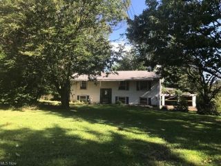 Foreclosed Home - 3905 JEAN LN, 44203