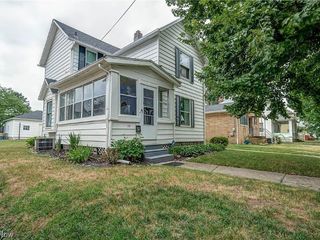 Foreclosed Home - 28 24TH ST NW, 44203