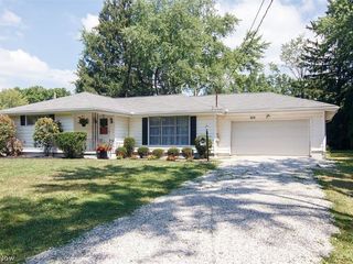 Foreclosed Home - 4279 TAPPER RD, 44203