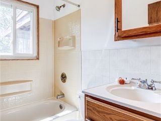 Foreclosed Home - List 100938773
