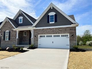 Foreclosed Home - 3183 BLOSSOM TRAIL DR, 44212
