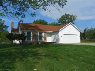 Foreclosed Home - 296 BRUCE DR, 44212