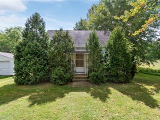 Foreclosed Home - List 101303208