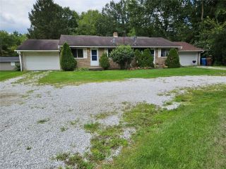 Foreclosed Home - List 101355658