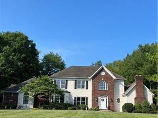 Foreclosed Home - 2712 CARRIAGE HILL LN, 44223