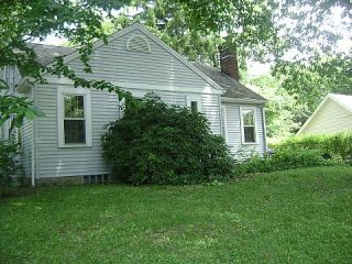 Foreclosed Home - 1045 MEREDITH ST, 44240