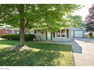 Foreclosed Home - 3518 KESWICK DR, 44240
