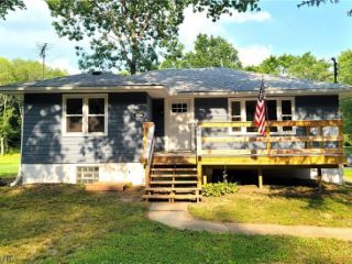 Foreclosed Home - 4166 SHERMAN RD, 44240