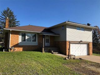 Foreclosed Home - 9808 STATE ROUTE 43, 44241