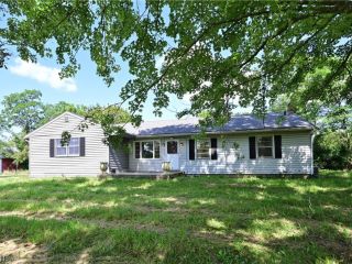 Foreclosed Home - 8280 LAFAYETTE RD, 44254