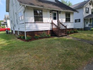Foreclosed Home - 401 S DIAMOND ST, 44266