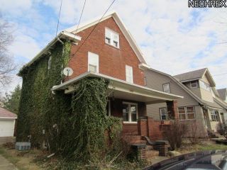 Foreclosed Home - 133 E MAPLEDALE AVE, 44301