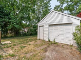 Foreclosed Home - 1468 BEARDSLEY ST, 44301