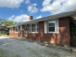 Foreclosed Home - 1861 HIGHVIEW AVE, 44301
