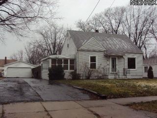 Foreclosed Home - 458 BREWER AVE, 44305